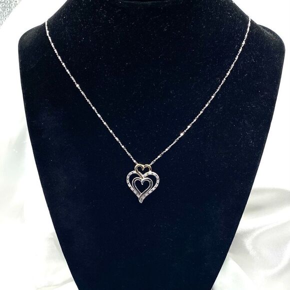 ADF Striking Triple Heart Italian Sterling Silver Necklace - Picture 4 of 10